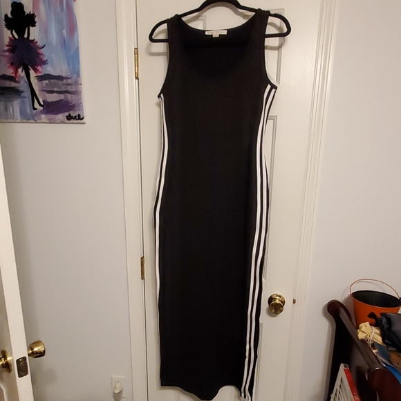 sporty maxi dress
